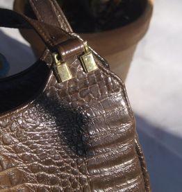 Sac à main croco vintage (classique années 60) 