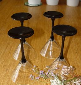 4 verres à Martini Luminarc à pied noir