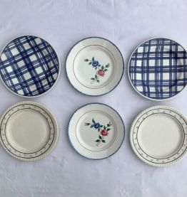 Série de 6 assiettes - en porcelaine 