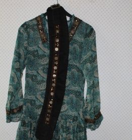 Robe volantée ZANA motifs colorés et perles 38 