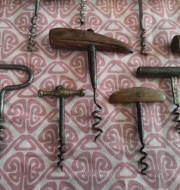 LOT de 12 décapsuleurs dont rares 