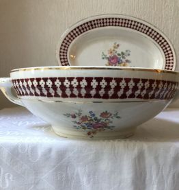 3 pièces de porcelaine ancienne « l’Amandinoise »