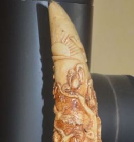 CORNE RESINE (décor singe -afrique-foret ) 