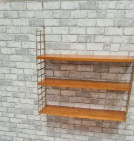 table scandinave pieds fuseau tres bonne stabilité; trace d 