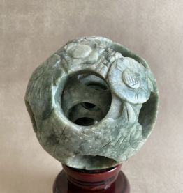 Boule de Canton en jade.