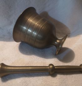 BEAU MORTIER en Bronze avec son pilon bronze 