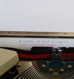 Mavhine à écrire vintage