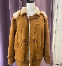 SHEARLING - MANTEAU UNISEXE CAMEL AVEC FOURRURE INTERIEURE