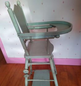 Chaise haute pour poupée années 50