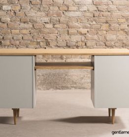 Bureau de ministre disposant de 4 tiroirs et d'un caisson, e