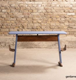 Bureau d'écolier Casala en hêtre massif, circa 1960