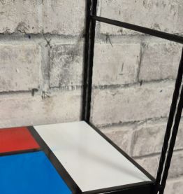Etagere string style piet mondrian montants noir. 48x58x16. 