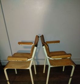 Vends lot de 2 chaises enfant