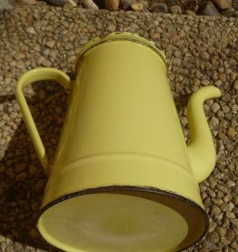 cafetière  ancienne  , acier  émaillé , vintage