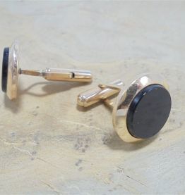 Boutons de manchette