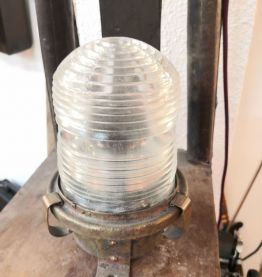 Lanterne blanche nautique