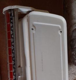 Balance de ménage rétro vintage 