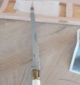 Couteau à foie gras laguiole 