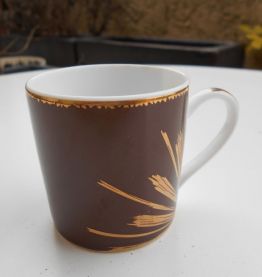 TASSE CHRISTIAN LACROIX NEUF PRUNE BORDEAUX  MOCADOR