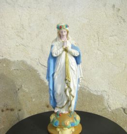 Statue de la Vierge Marie