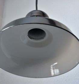 suspension industrielle vintage