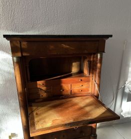 Secrétaire ancien