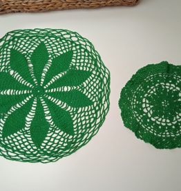 Lot de 2 napperons crochetés main, coton vert