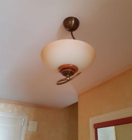 Suspension verre et bois