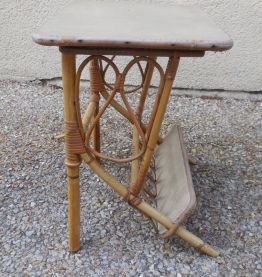 petite table porte revue en rotin