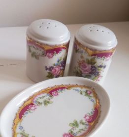 Salière et poivrier 