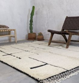 Tapis Marocain Berbère en laine 245 x 175 Cm
