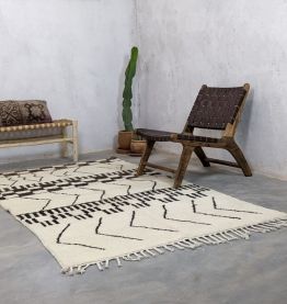 Tapis Marocain Berbère en laine 250 x 140 Cm