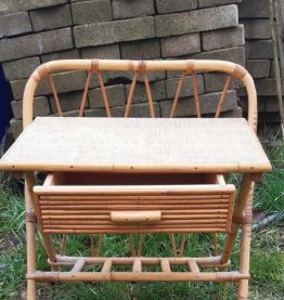 Chevet / table de nuit rotin