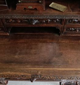 Bureau secrétaire Louis XIII chêne massif 10 tiroirs