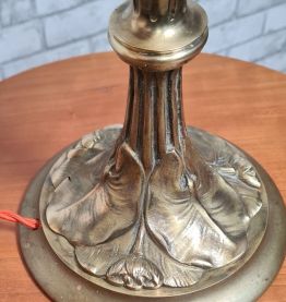 grande lampe bronze massif art nouveau  1900 ,abat jour tiff