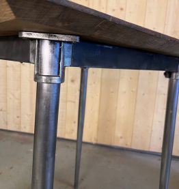 Table MULLCA acier et chêne massif