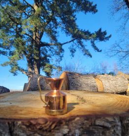 Pichet en cuivre et laiton 