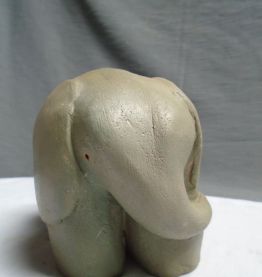 Eléphant en terre cuite patinée, pièce unique signée