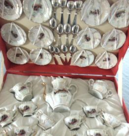 Service à café en porcelaine fine de Tchécoslovaquie – Compl