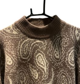 Pull en laine floral 