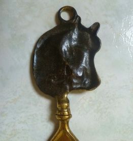 Décapsuleur cheval ,  laiton , vintage
