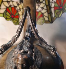lampe cariatide bronze 1900 art nouveau avec jolie abat jour