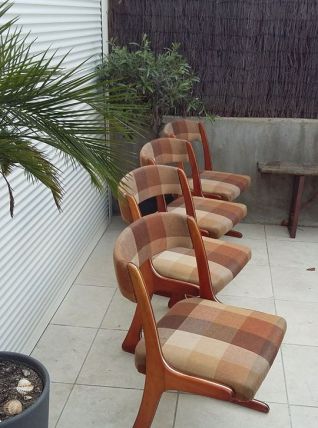 Lot de 4 chaises scandinaves Années 60
