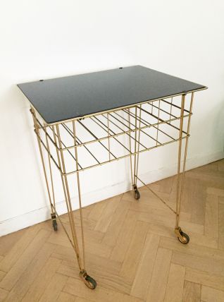 Desserte vintage dorée et plateau de verre noir