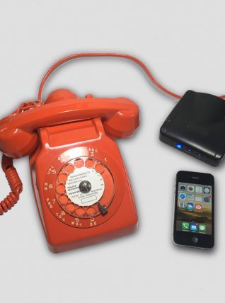 Téléphone S63 orange Bluetooth