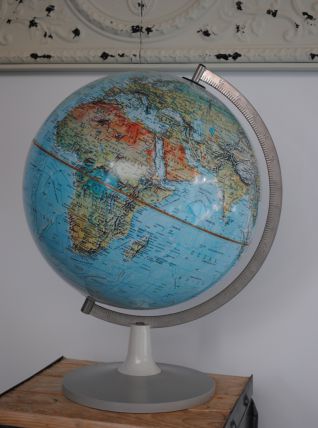 Globe terrestre 1972