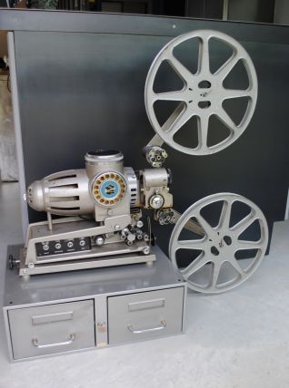 Projecteur cinéma Heurtier