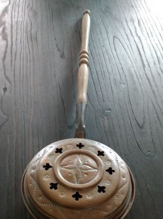 bassinoire ancienne bois et cuivre