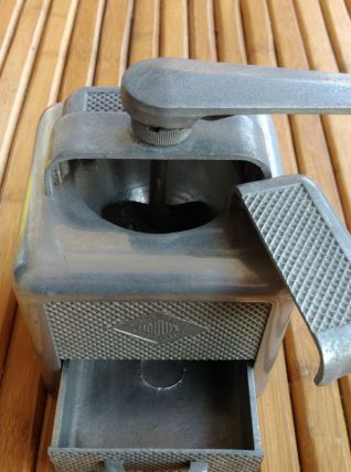 Moulin à café MOULUX- original 