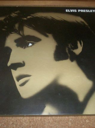 COFFRET 3 DISQUES 33 TOURS DE 1977 ELVIS PRESLEY 